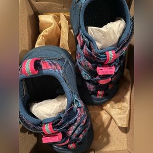 Brand New Keen Navy Tie Dye Sandals